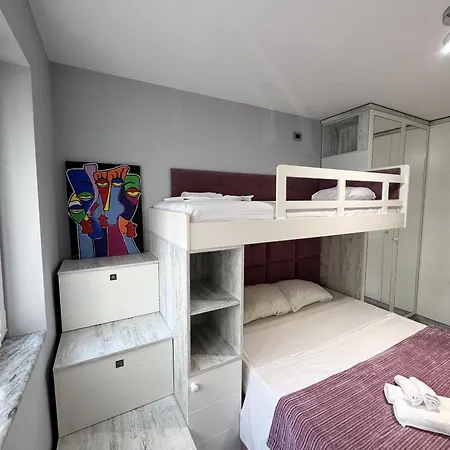 The Spot In Apartman Tirana