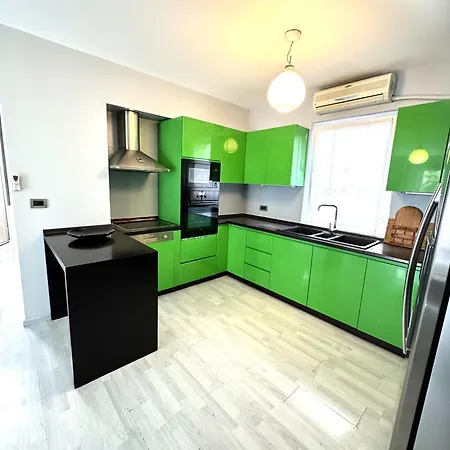 Apartament The Spot In